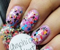 Graphical nail art