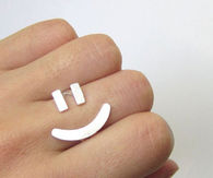 Happy face ring