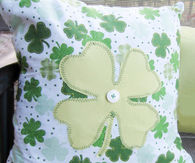 Easy throw pillow