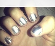 Chrome nails