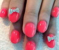 Cutesy pink bow nails