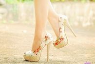 Pretty Floral Pumps