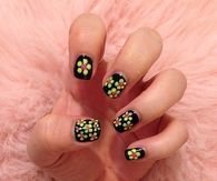 Neon daisy nails