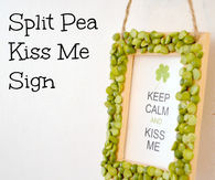 Split pea kiss me sign