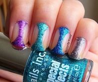 Glitter nails design