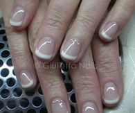 French tip manicure