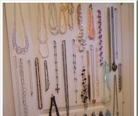 Jewelry storage door organization