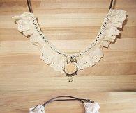 DIY Lace Collar