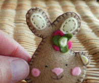 Bunny pin felt brooch