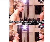 Jennifer Lawrence and Taylor Swift