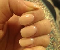 Nude nails