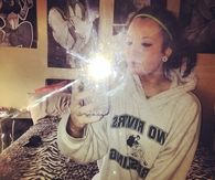 CHICK-CHICK-CAMERA-GIRL