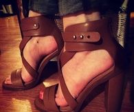 Richelle sandals