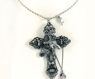 Cross pendant