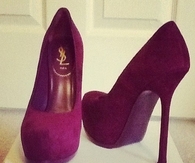 Yves Saint Laurent Burgundy Pumps