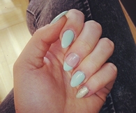 Spring pastel nails
