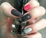 Grey, pink glitter nails