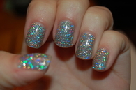 Glittery holographic nails