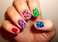Leopard colorful nails