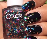 Glitter gradient nail polish