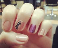 Feather nail art