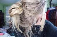 Messy blonde hair