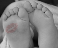 Lipstick feet
