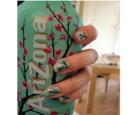 Arizona nail art