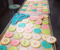 Baby shower button cookies
