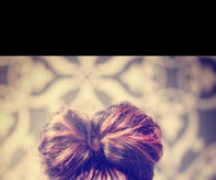 Bow hair style