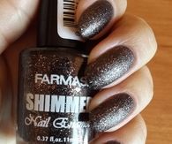 Shimmer nails