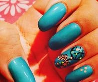 Teal dreamcatcher nails