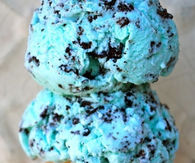 Blueberry ice cream
