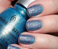 Blue shimmer glitter nails