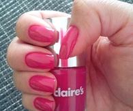 Clares pink nails