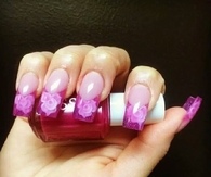 Rose tip manicure