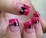 Manicure bow nails