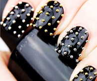 Stud black nails
