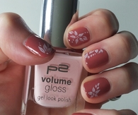 Floral nail stamp