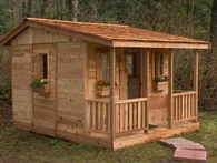 Playhouse made from Pallets