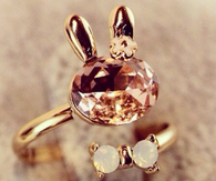 Bunny gold ring