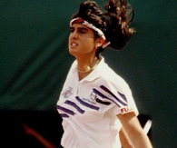 Gabriella Sabatini (returning serve photo)