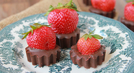 Chocolate strawberry stars