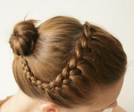 Braided hairdo tutorial
