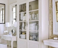 Pretty Cabinet Used for Bathroom Storage
