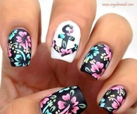 Floral nails