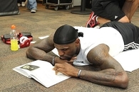 KIDS EVEN STARS LIKE TO READ (LEBRON ON FUNDAMENTALS)