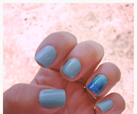 Blue ombre nails