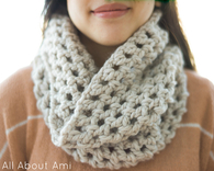 DIY Crochet Cowl