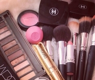 Makeup and makeup brushes